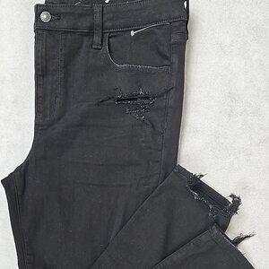 American Eagle Womens Size 18 Jean Pant Next Level Stretch  Distressed Black